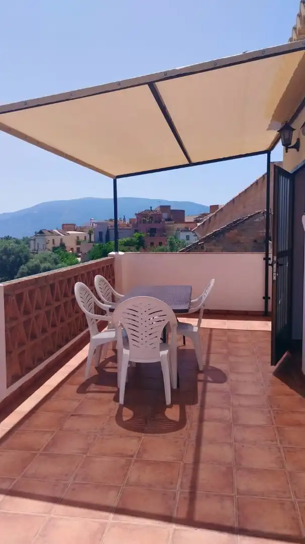 Terrassa de Casa adosada en venda en El Pinar amb Terrassa, Moblat i Forn