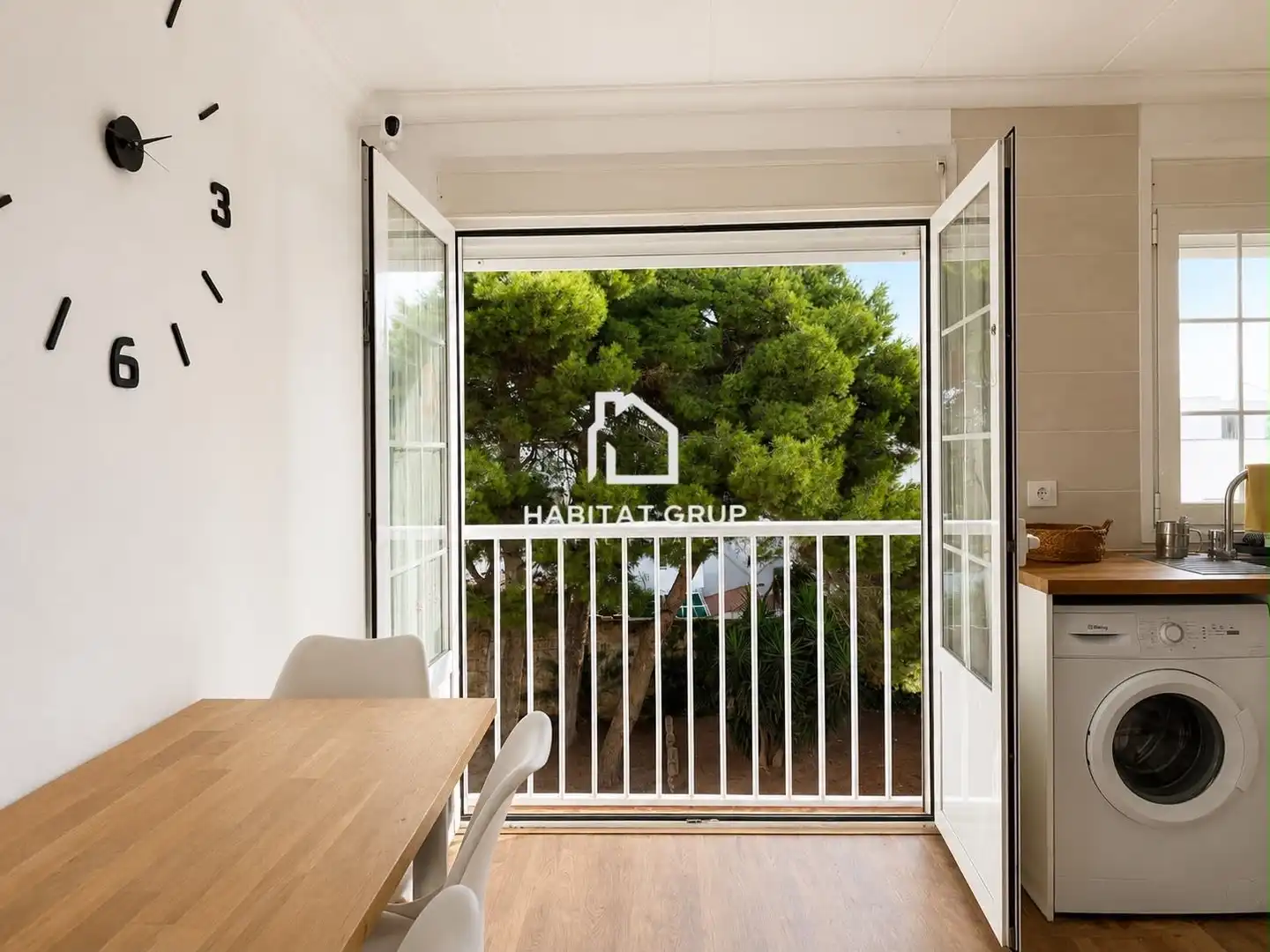Balcony of Flat for sale in Es Castell  with Air Conditioner and Terrace