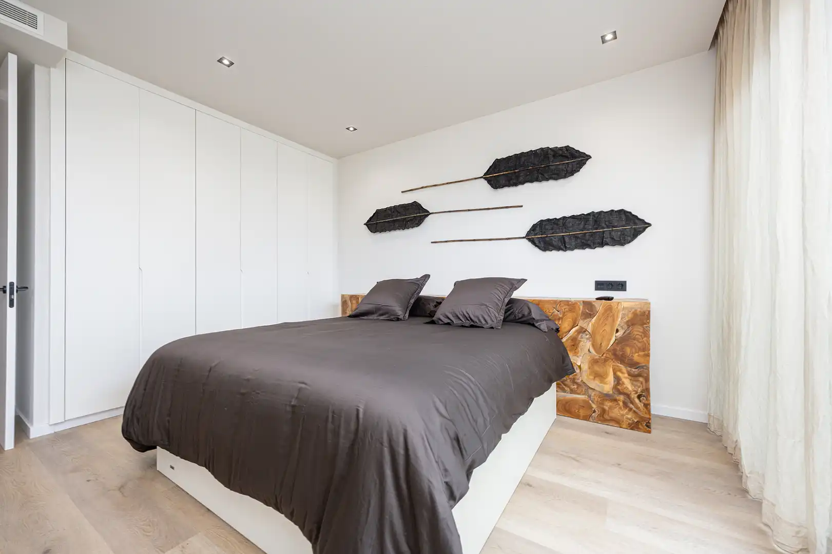 Bedroom of Detached homes for sale in Las Palmas de Gran Canaria  with Air Conditioner, Terrace and Storage room
