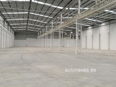 Industrial building to rent in El Rabal