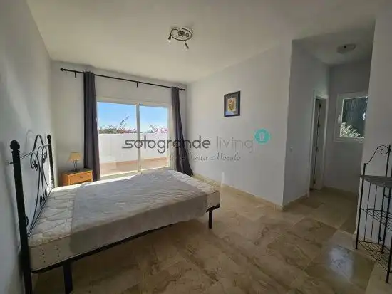 Dormitori de Casa o xalet de lloguer en La Alcaidesa amb Aire condicionat, Calefacció i Terrassa