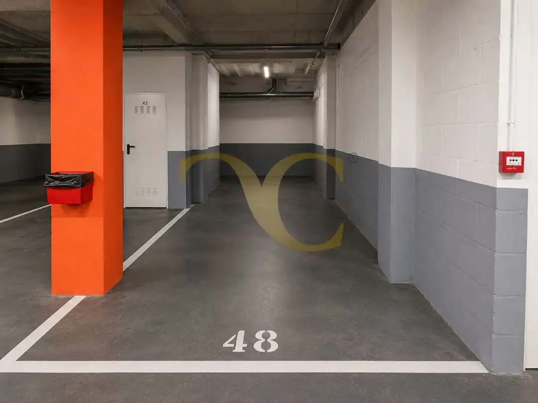 Parkplatz von Dachboden zum Verkauf in Llanes mit Heizung, Privatgarten und Terrasse