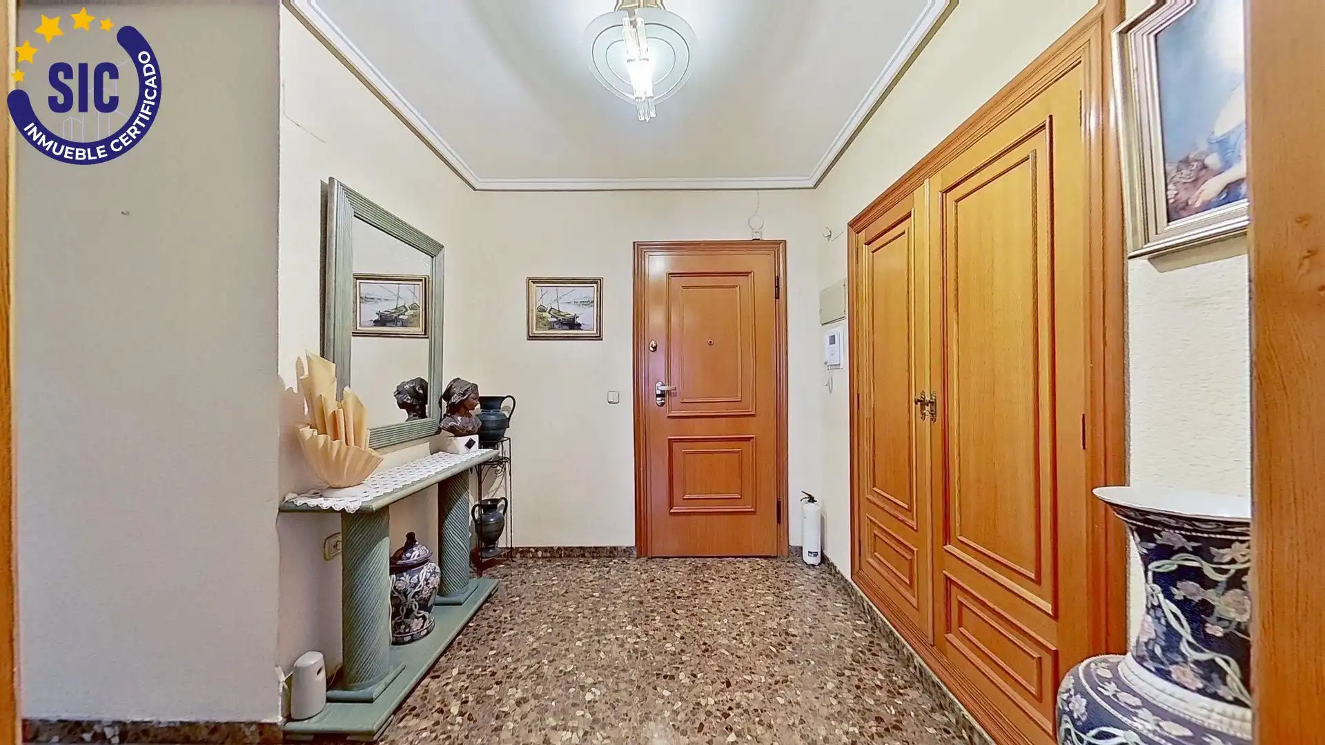 Piso en venta en Valencia con Aire acondicionado, Calefacción y Balcón
