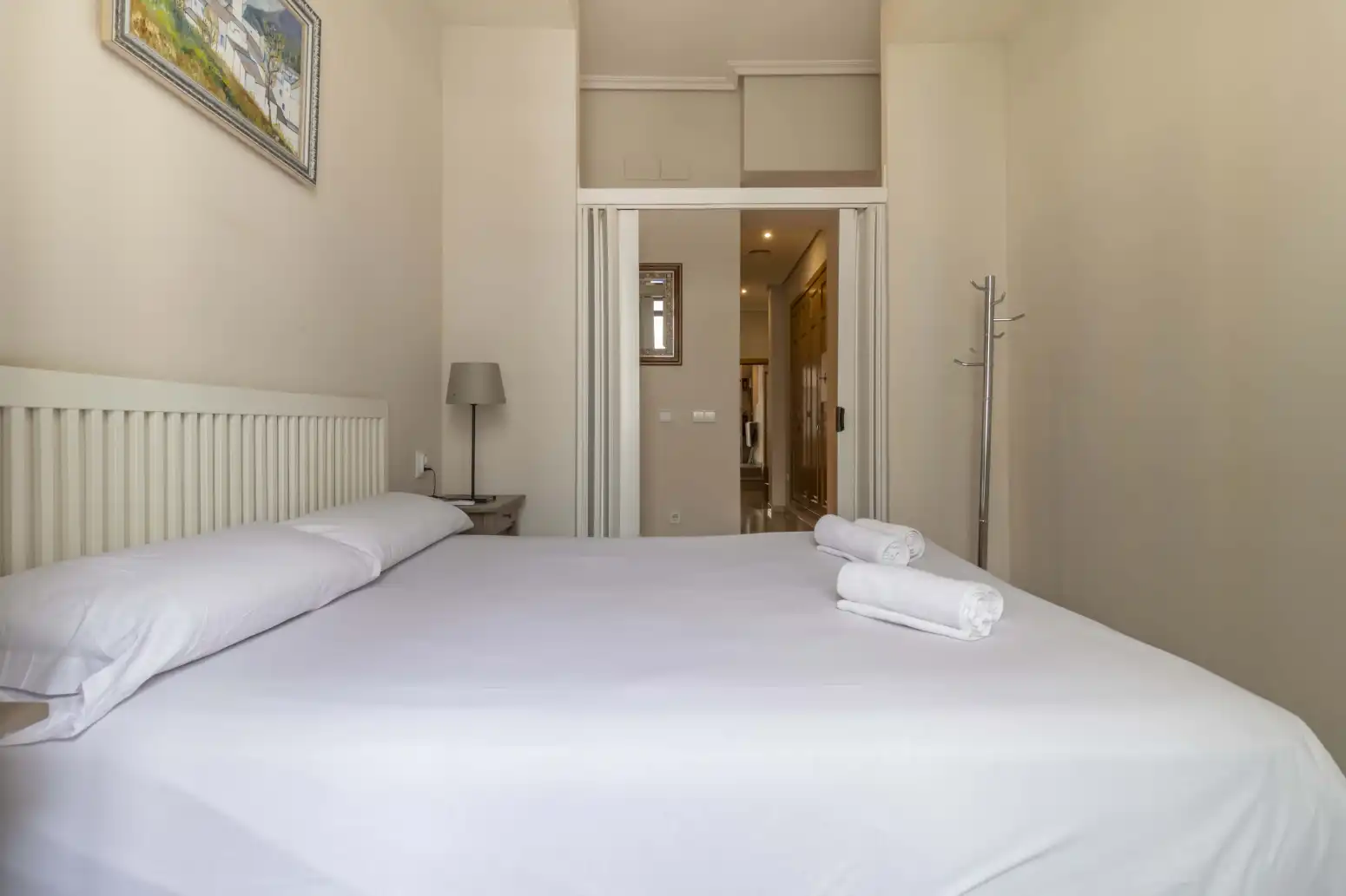 Bedroom of Flat for sale in Sevilla  with Air Conditioner, Heating and Balcony