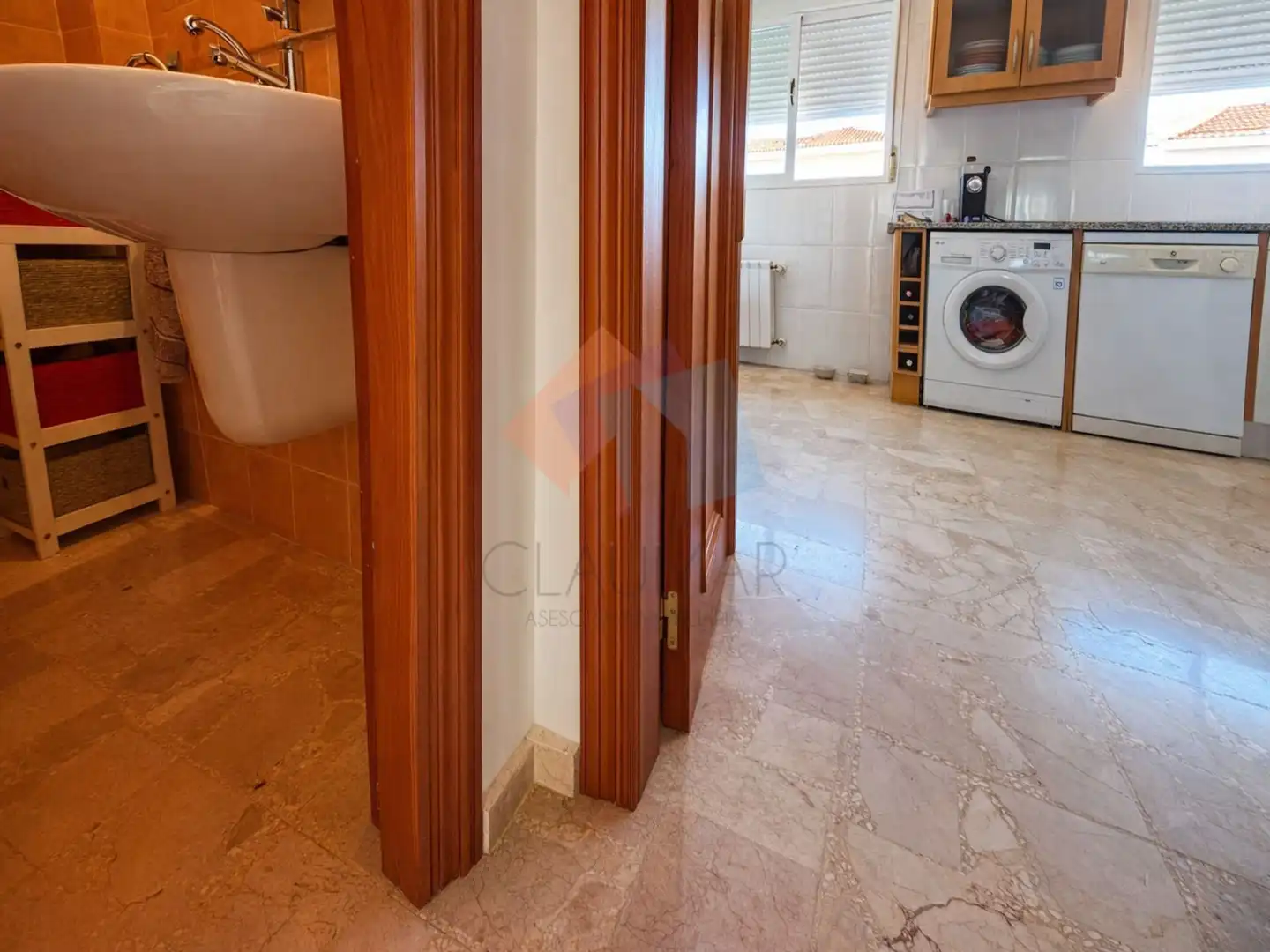 Detached homes for sale in Daimús