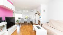 Sala d'estar de Pis en venda en  Valencia Capital amb Aire condicionat, Calefacció i Jardí privat