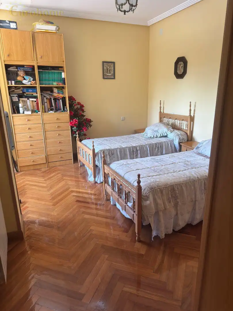 Habitación de Casa o chalet en venta en Navalcarnero con Aire acondicionado, Calefacción y Terraza