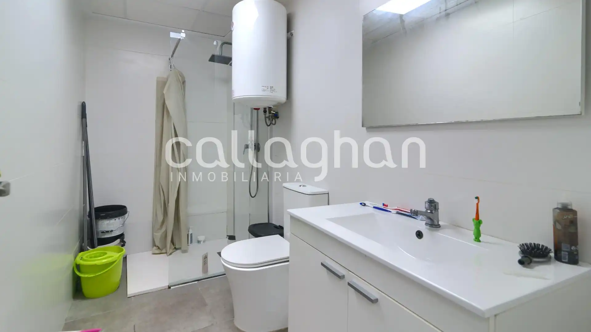 Badezimmer von Gebäude zum Verkauf in Villanueva de Castellón