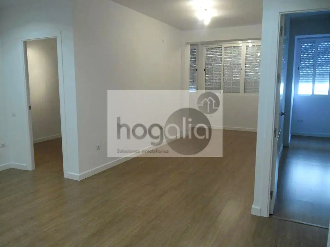 Schlafzimmer von Wohnung zur Miete in Sevilla mit Klimaanlage
