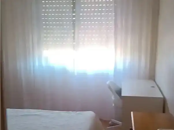 Schlafzimmer von Wohnung zur Miete in Murcia mit Klimaanlage, Privatgarten und Möbliert