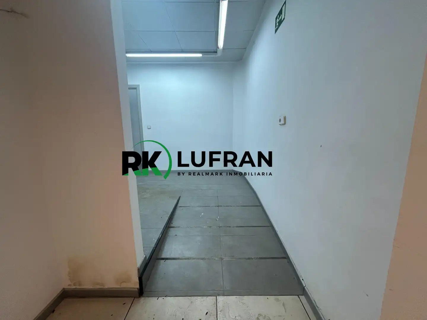 Local comercial en venda a Centro, imagen 19