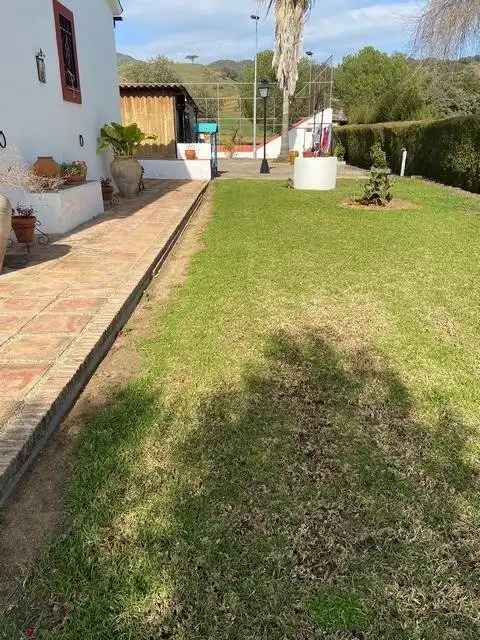Jardín de Casa o chalet en venta en Córdoba con Piscina y Amueblado