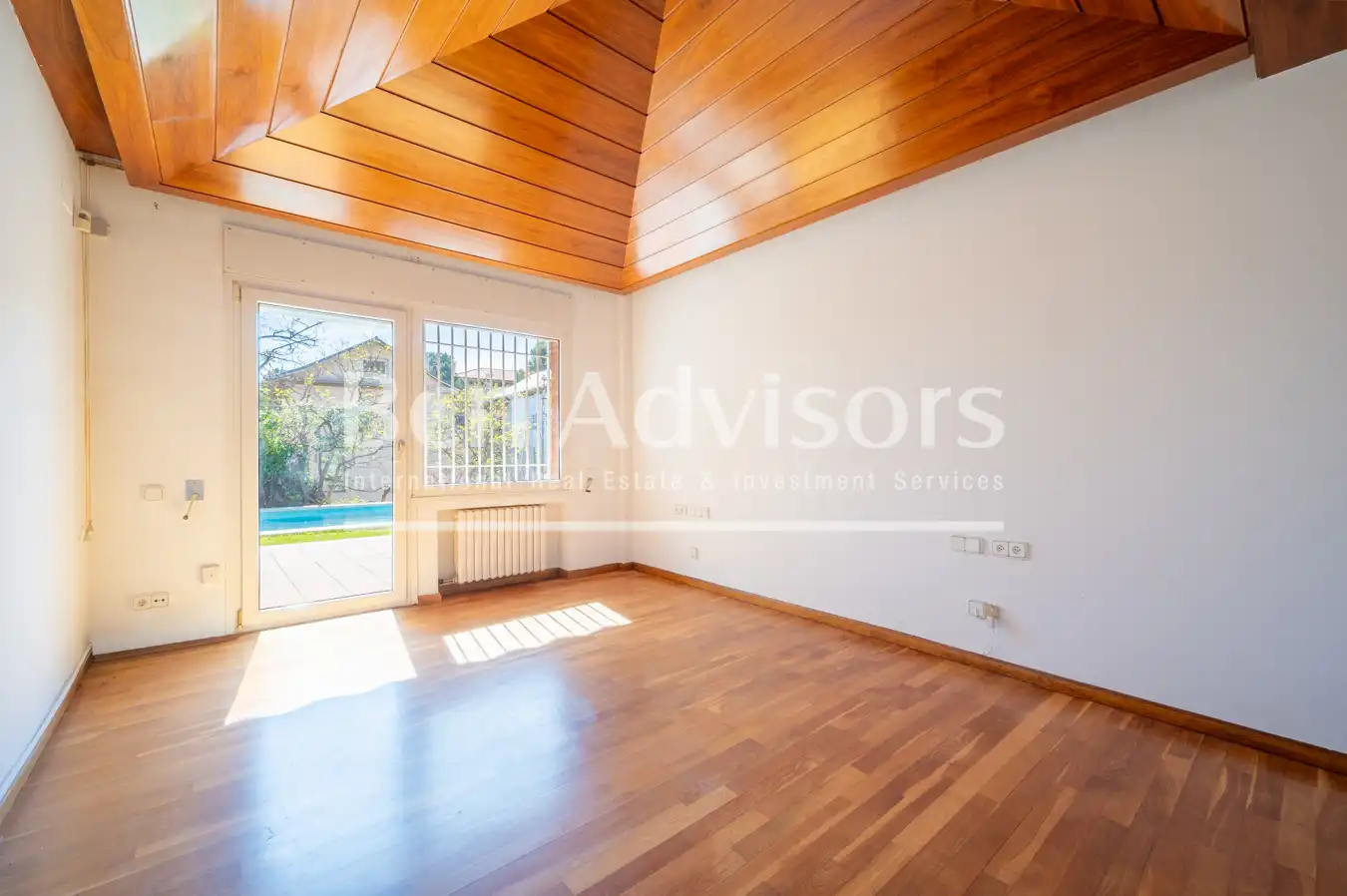 Sala de estar de Casa o chalet en venta en Barcelona con Aire acondicionado, Calefacción y Jardín privado