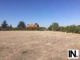 Terreny residencial en venda a Cervantes Saavedra