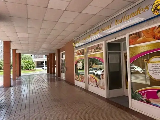 Local comercial en venta en Calle de Dámaso Alonso