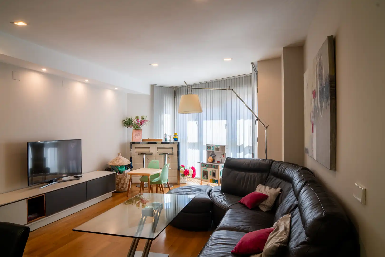 Living room of Flat for sale in Alboraya  with Air Conditioner, Parquet flooring and Storage room