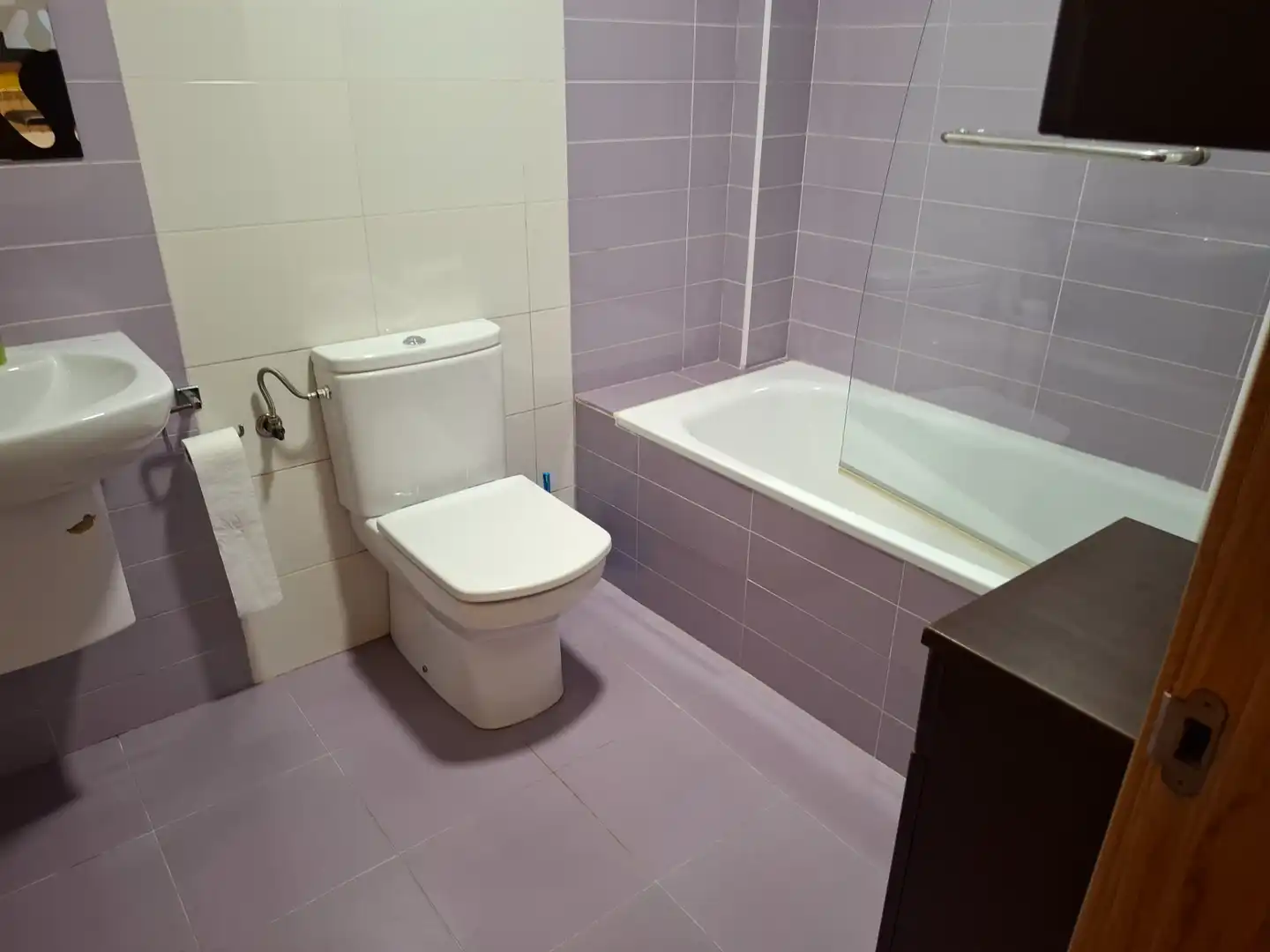 Baño de Piso en venta en Burela con Calefacción y Amueblado