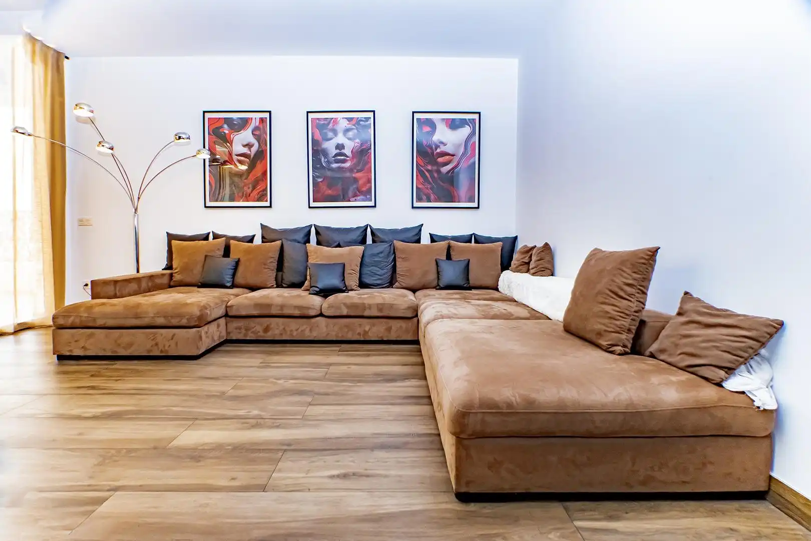 Sala d'estar de Casa o xalet en venda en Felix amb Jardí privat, Piscina i Balcó