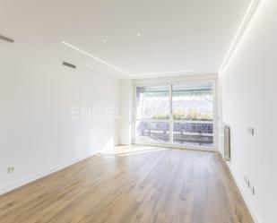 Living room of Apartment to rent in  Madrid Capital  with Air Conditioner, Heating and Terrace