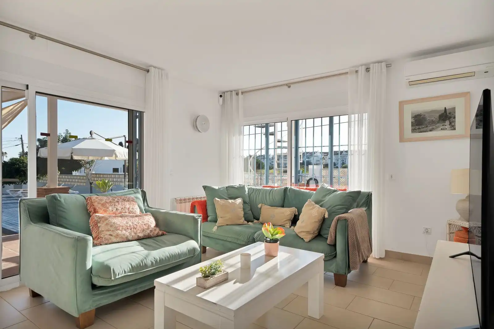 Villa mit Pool zum Verkauf in Avenida de Barcelona 8, imagen 3