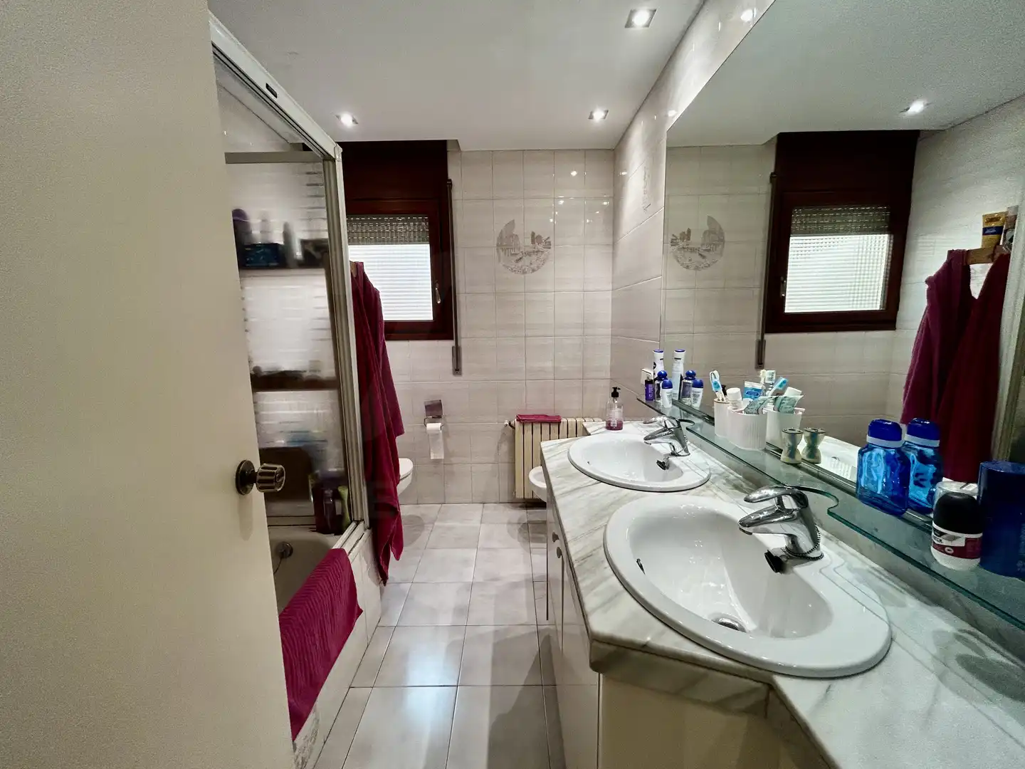 Bathroom of Flat for sale in Martorell