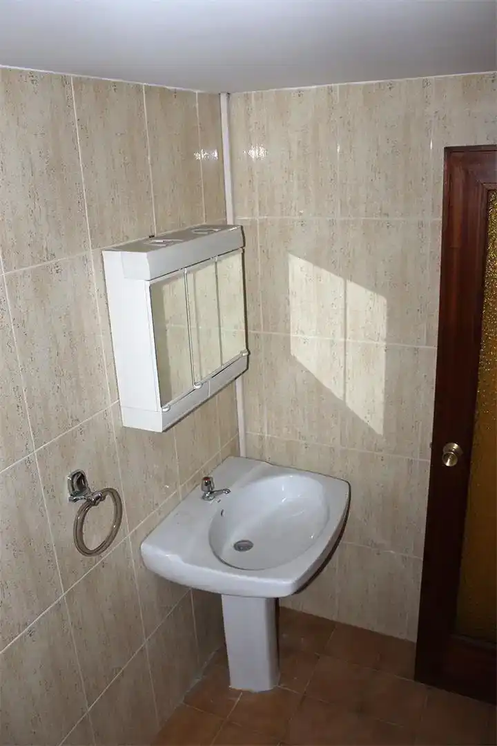 Baño de Oficina en venta en Burjassot
