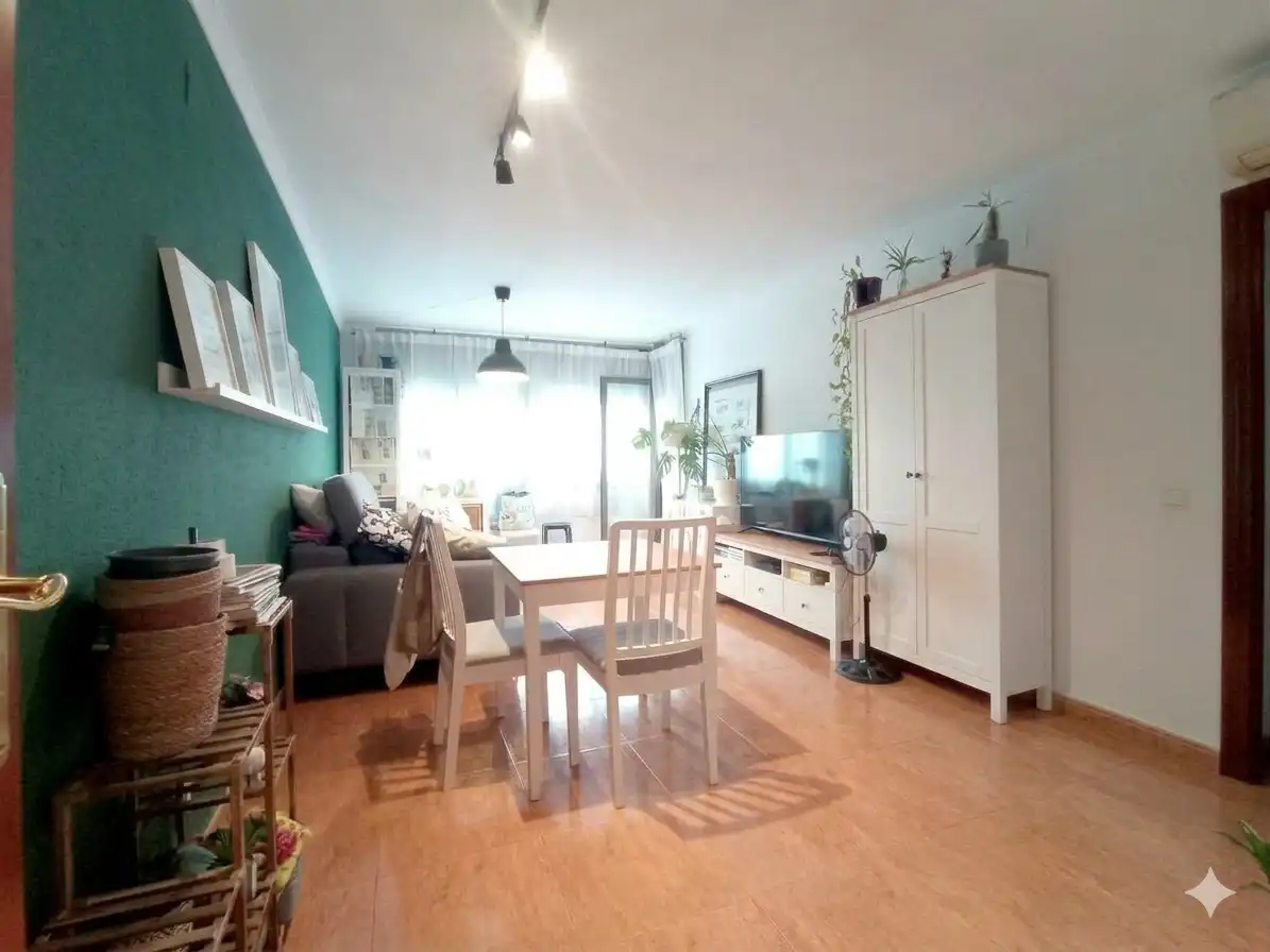 Flat with lift for sale in La Llagosta, imagen 3