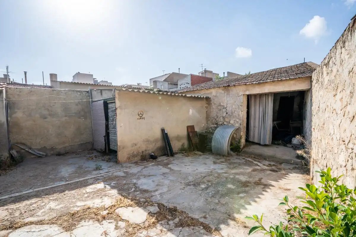 Vista exterior de Casa adosada en venda en Cox amb Calefacció, Jardí privat i Terrassa