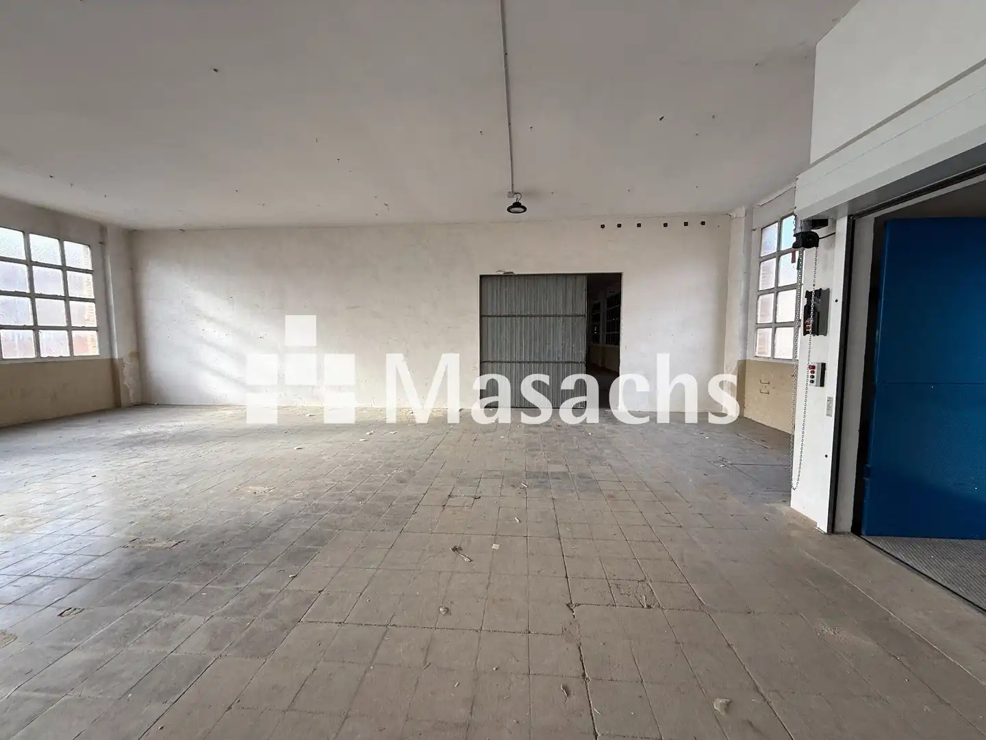 Fabrikhallen zur Miete in Terrassa