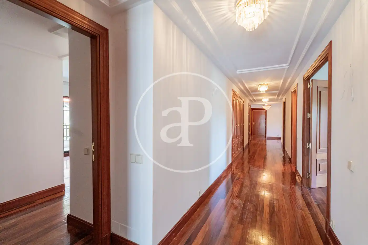 Piso de alquiler en Madrid con Aire acondicionado, Calefacción y Jardín privado