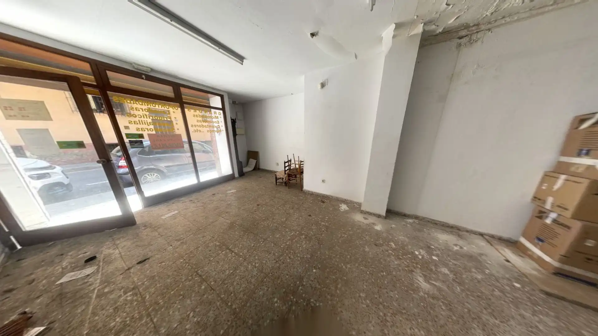 Piso en venta en Calle San Benito, Carolinas Altas