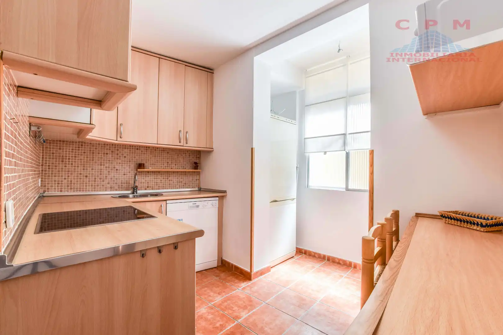 Cocina de Piso de alquiler en Madrid con Calefacción, Parquet y Amueblado