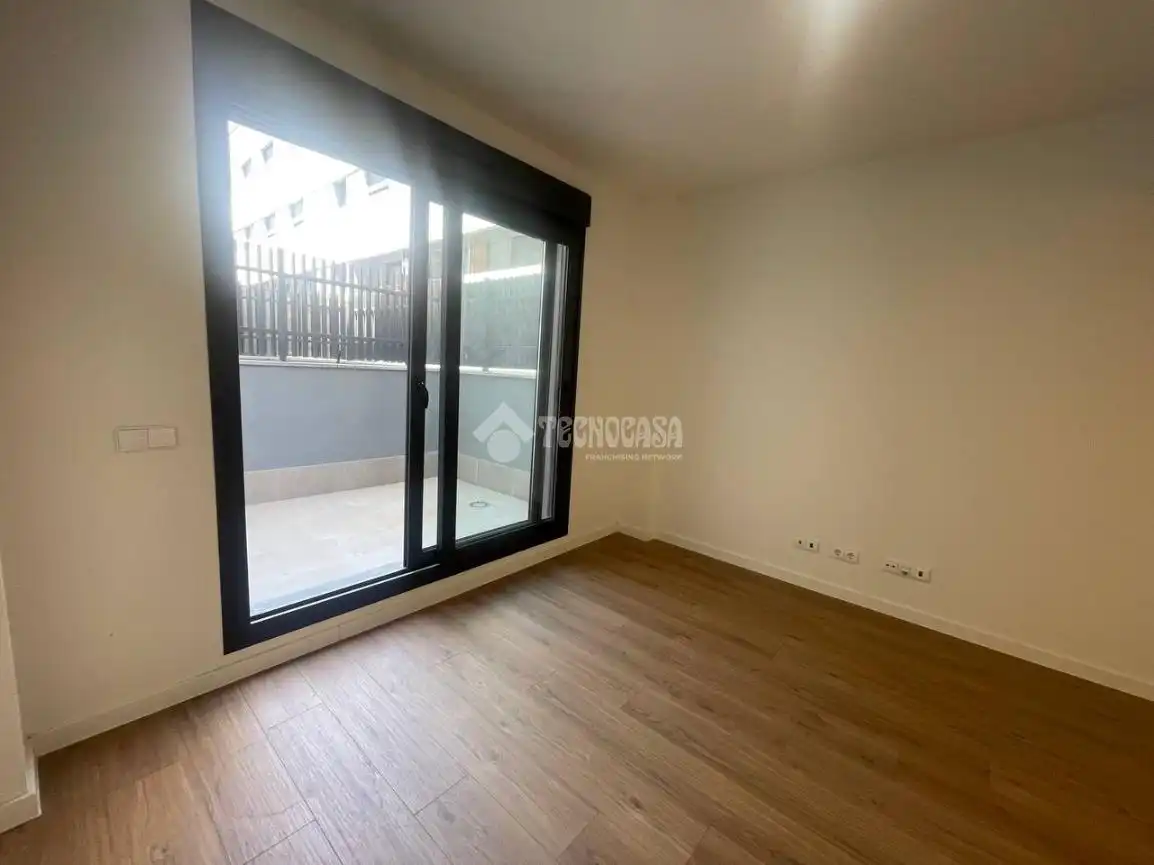 Habitación de Estudio en venta en San Sebastián de los Reyes con Aire acondicionado
