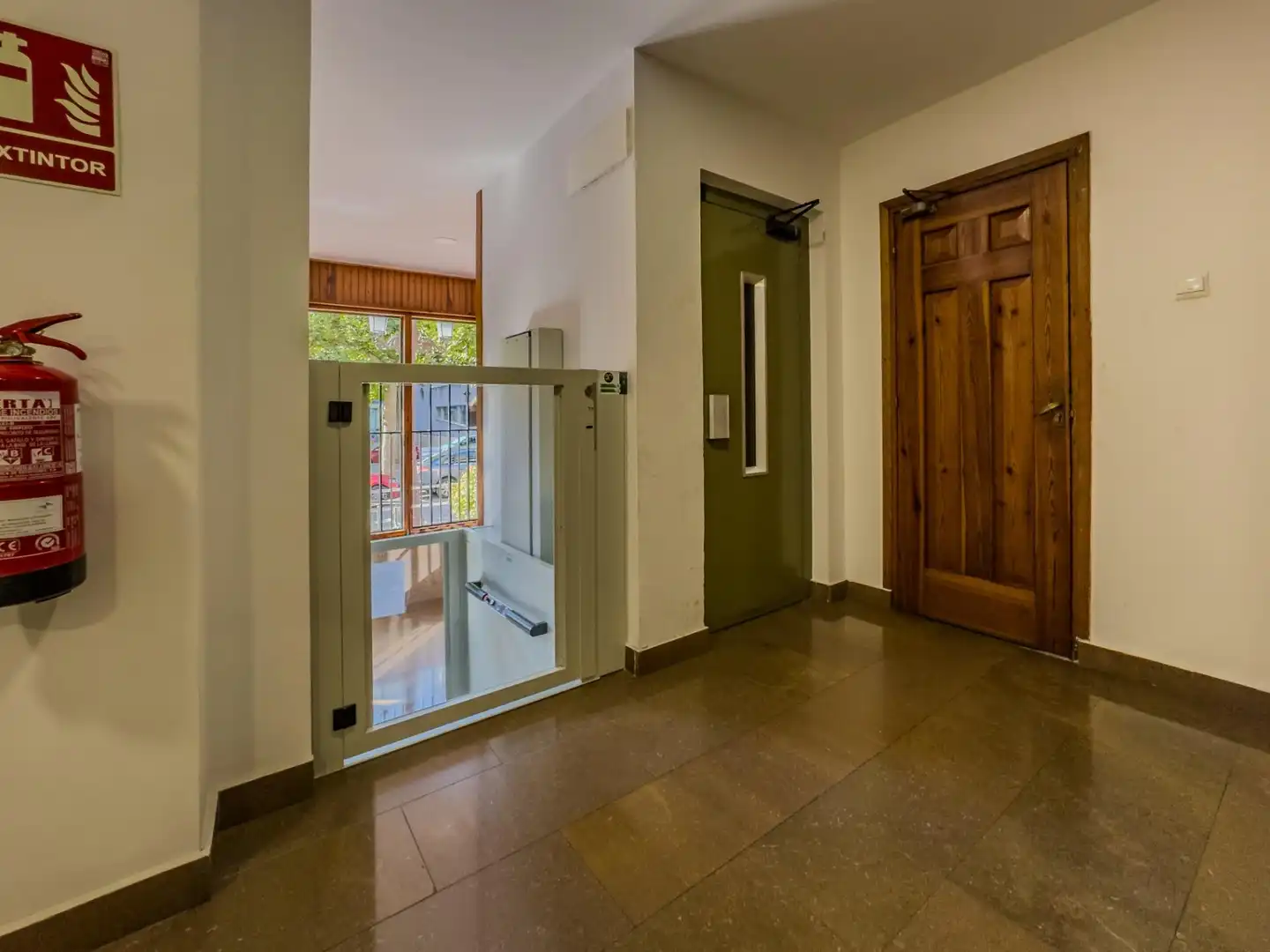 Pis en venda en Torrelavega  amb Calefacció, Parquet i Terrassa
