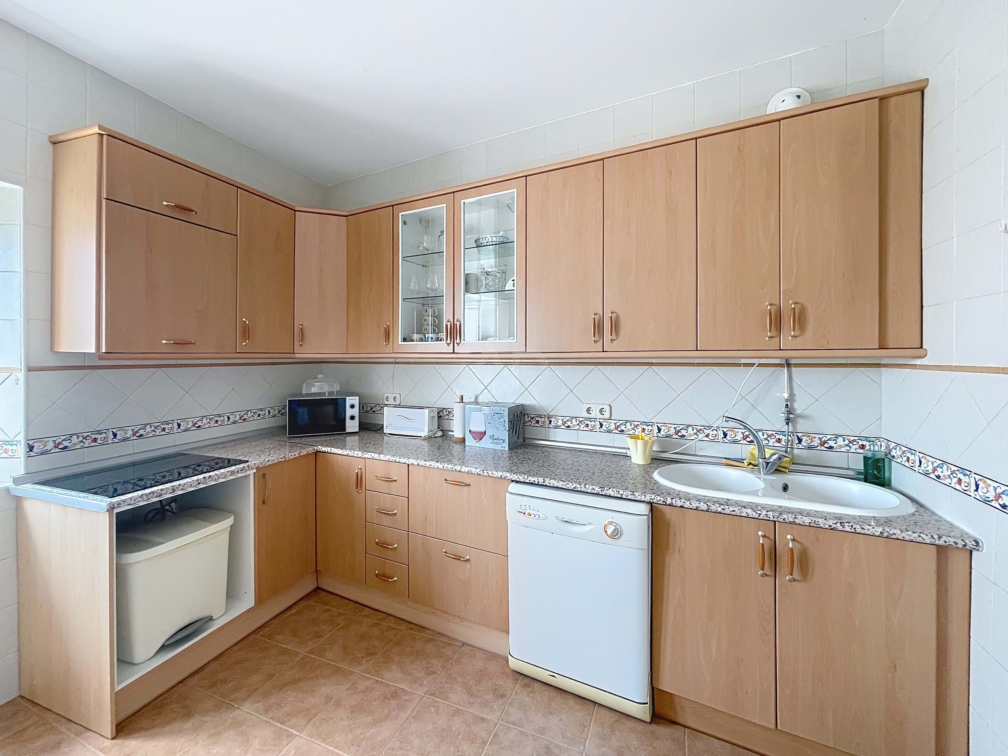 Kitchen of Single-family semi-detached for sale in Vélez-Málaga  with Heating and Terrace