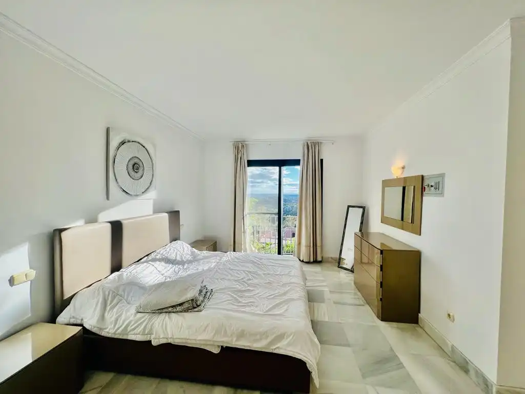 Apartamento de alquiler en CERRO ARTOLA, 11, La Quinta