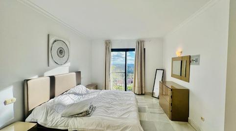 Foto 2 de Apartament de lloguer a Cerro Artola, 11, La Quinta, Málaga