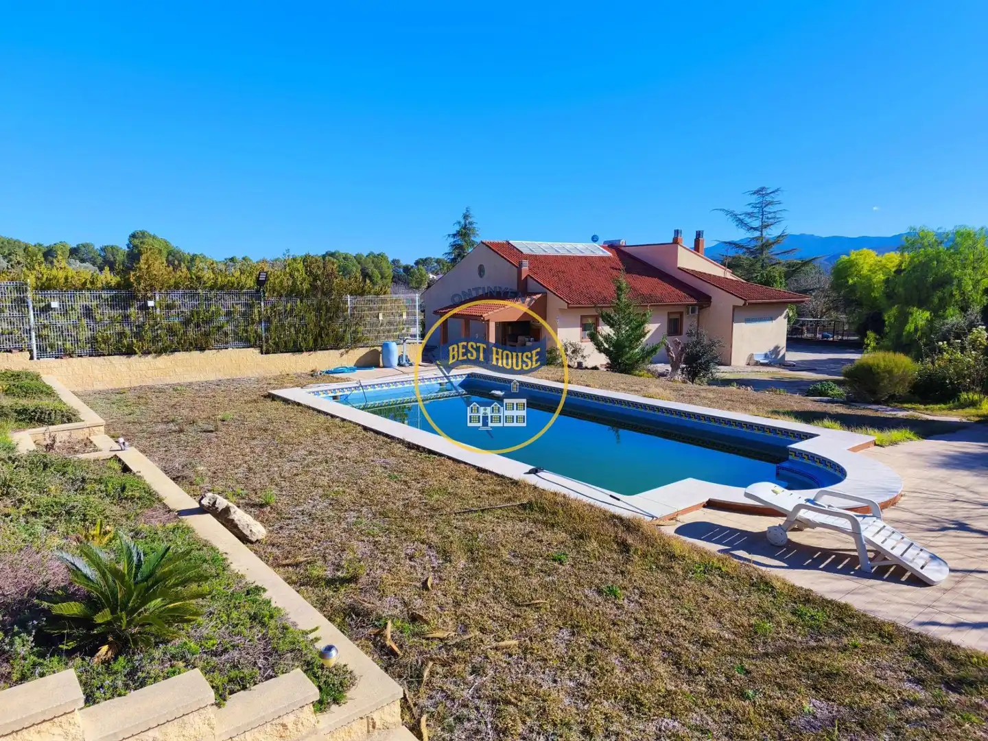 Piscina de Casa o xalet en venda en Ontinyent amb Jardí privat i Piscina