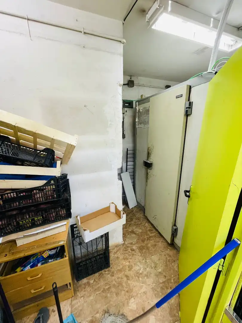 Gewerbefläche zum Verkauf in Carrer de la Mare de Déu de Port, imagen 6