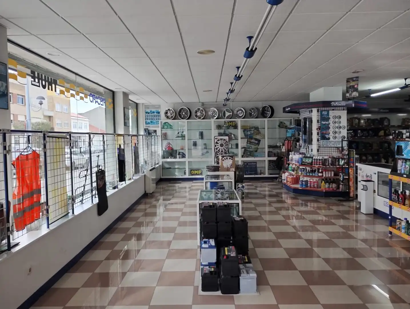 Local comercial en venda a Piñeiros- Freixeiro, imagen 3