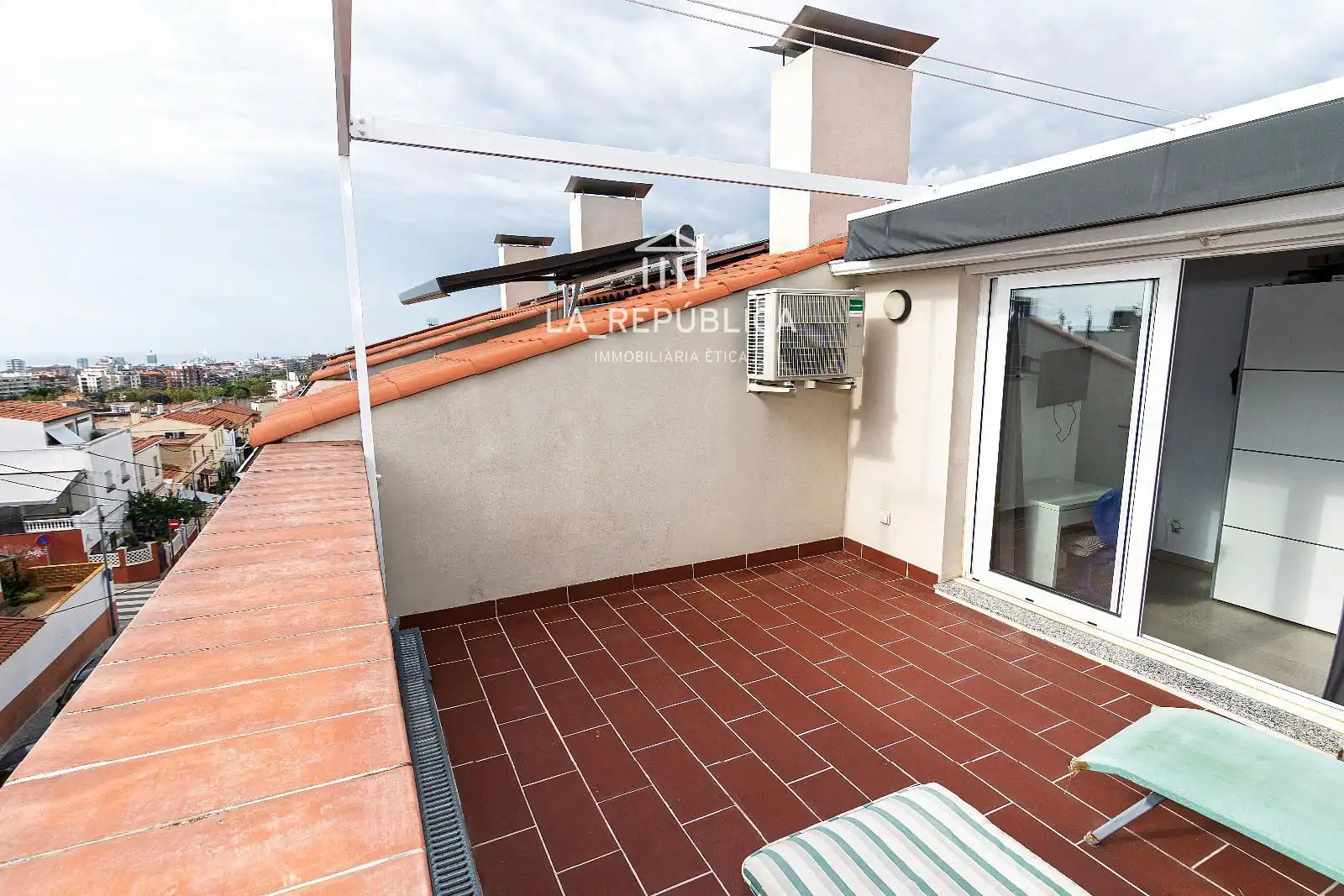 Terrassa de Àtic en venda en Mataró amb Aire condicionat, Calefacció i Terrassa