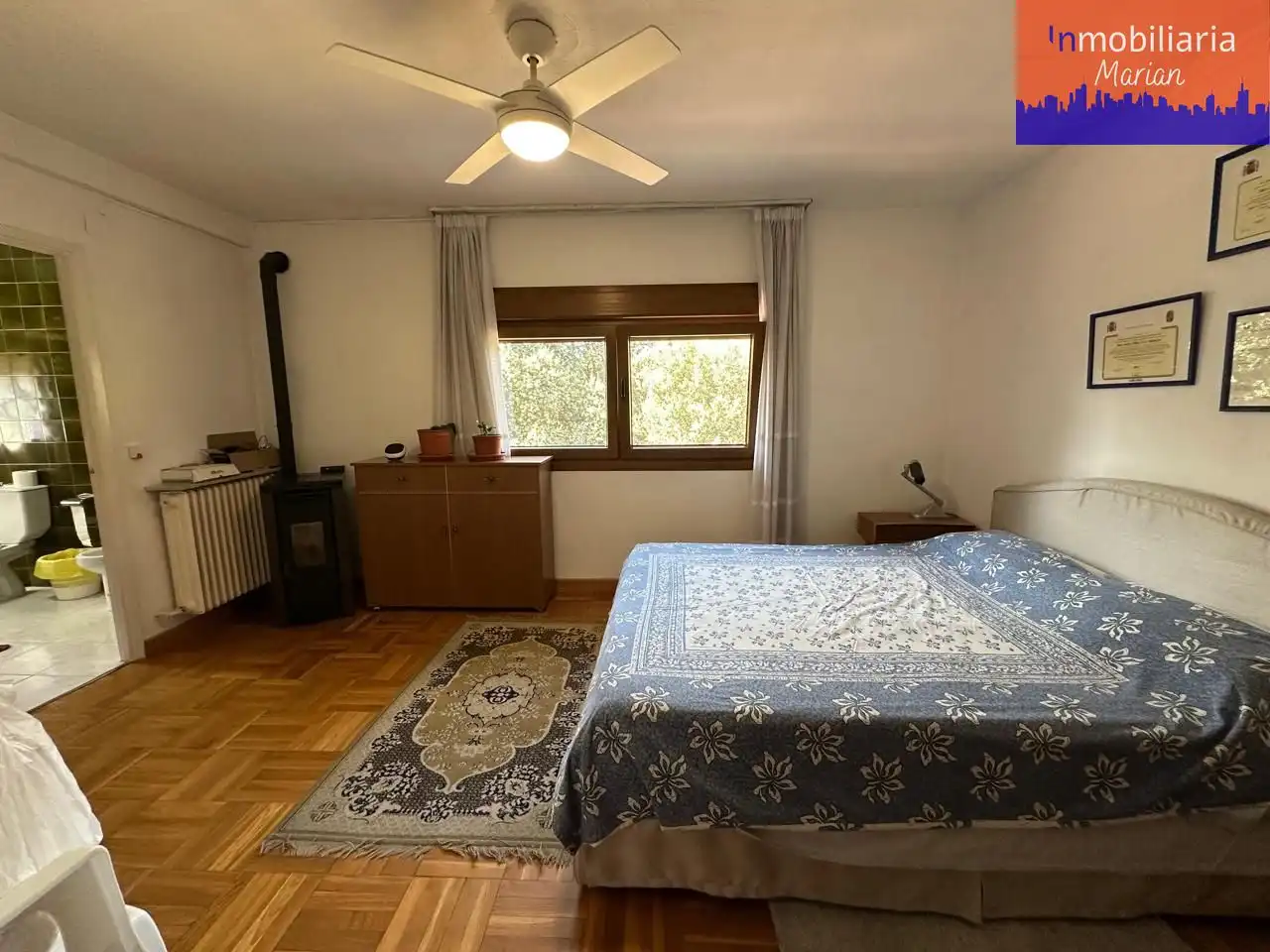 Habitación de Casa o chalet en venta en Aranda de Duero con Calefacción, Jardín privado y Piscina