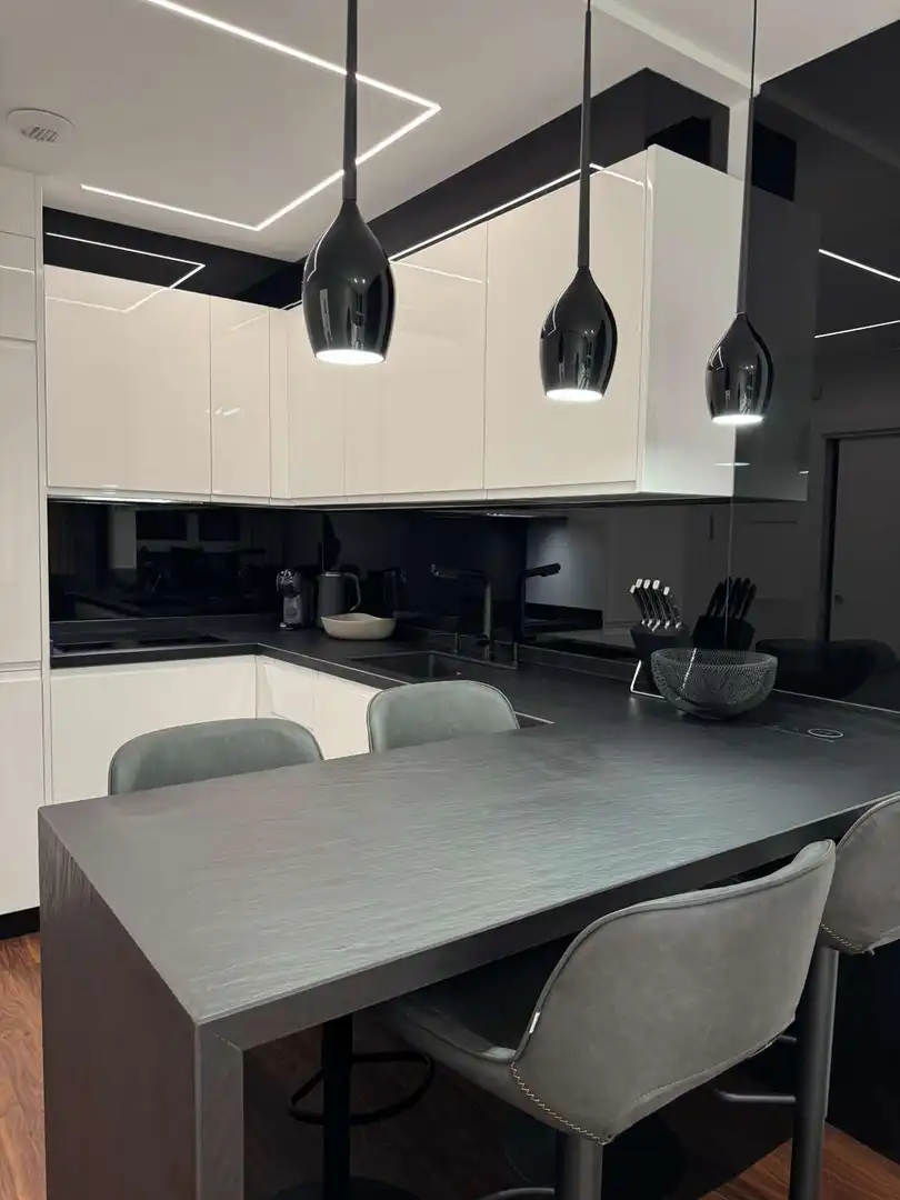Flat for rent in N/A, Martiricos - La Roca - La Rosaleda