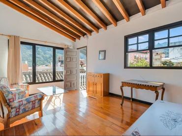 Chalet en venta en Principal 26