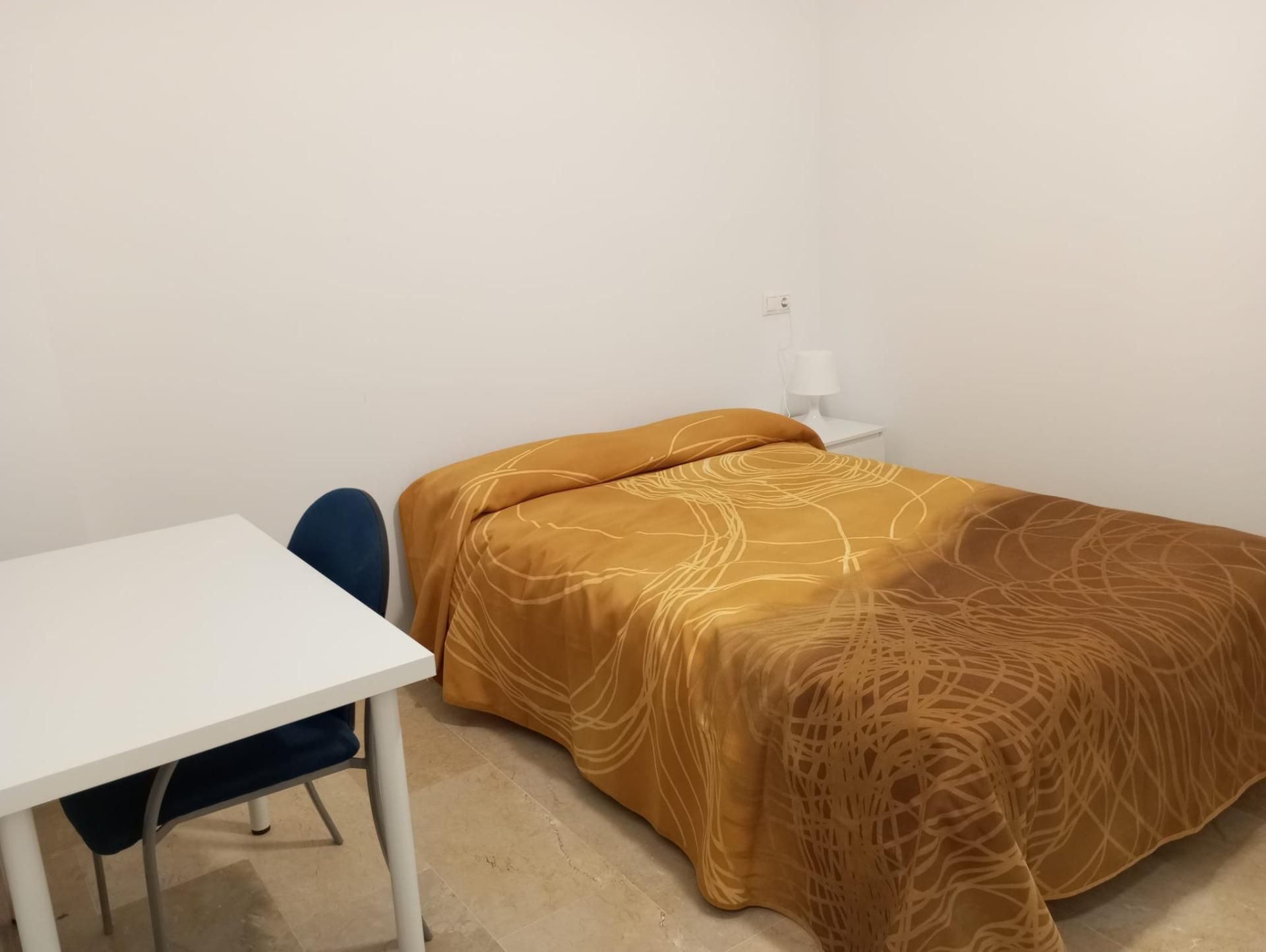 Flat to share in Zona Concordia, Burjassot