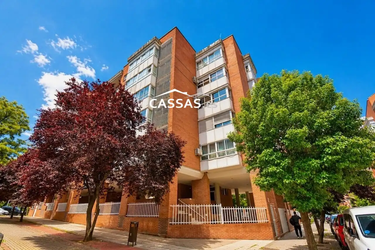 Exterior view of Flat for sale in Torrejón de Ardoz  with Air Conditioner, Heating and Parquet flooring