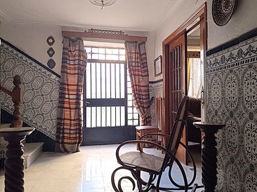 Casa con balcón en venta en Calle Francisco Solís