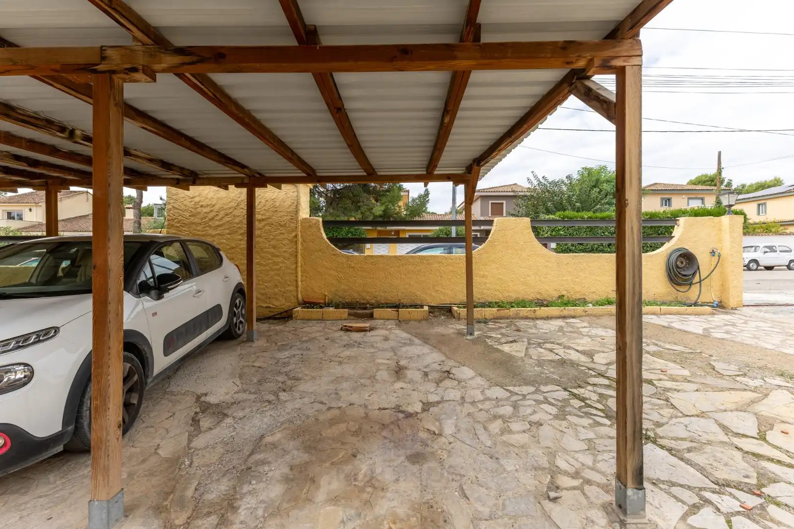 Aparcament de Apartament en venda en Serra, Valencia