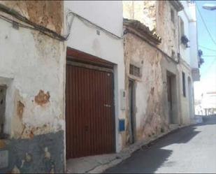 Vista exterior de Casa adosada en venda en Llíria