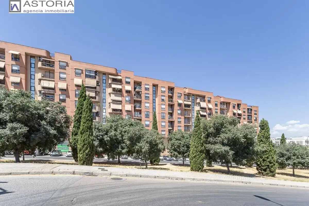 Piso con terraza en venta en Calle Calle Periodista Fernando Gómez de la Cruz, imagen 41